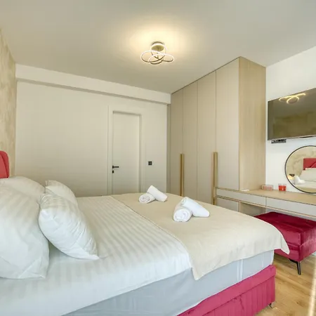 וילה Elena Zadarvillas *