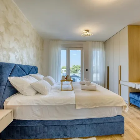 וילה Elena Zadarvillas זאטון