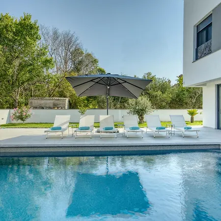 Elena Zadarvillas * Zaton (Zadar)