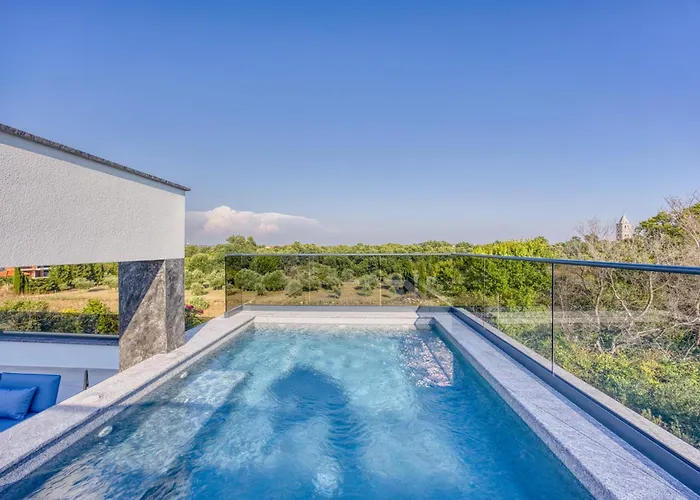 Elena Zadarvillas * Zaton (Zadar)