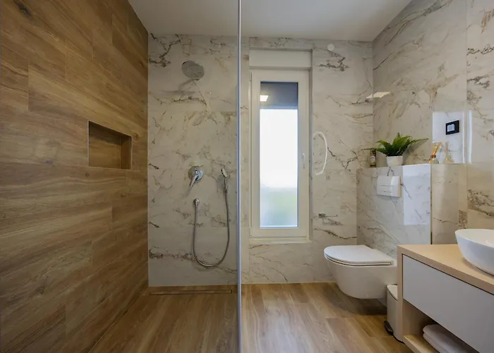 Elena Zadarvillas Villa