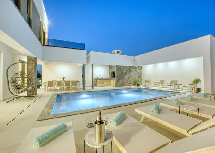 Elena Zadarvillas Zaton (Zadar)